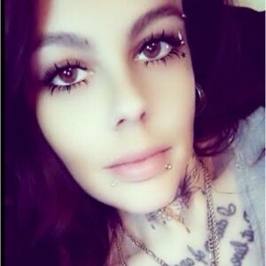 Meet your Posher, Nickolee